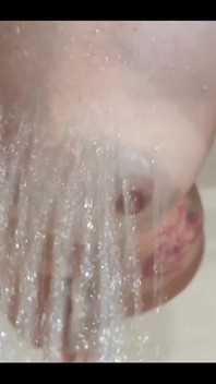 Does Showering Makes You Want to Pee Too?