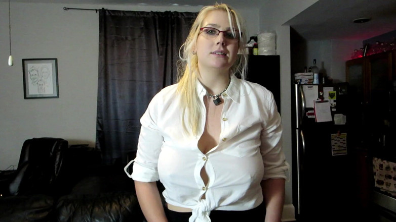 slavebc: I'm Such a Filthy Cunt for You - Fisting Dildo and...
