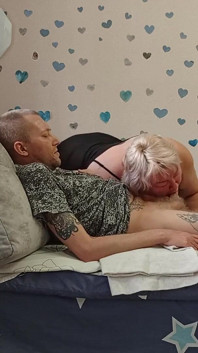 Kouření před výstřikem od macechy