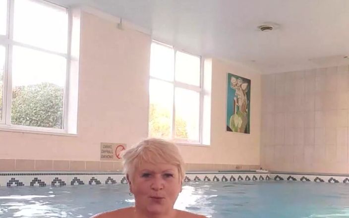 UK Joolz: Solo para demostrar que de hecho voy a nadar