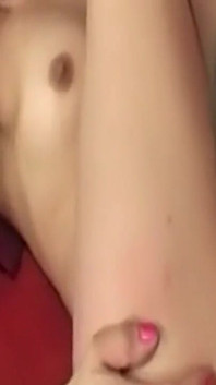 Heißes teen ist bereit für ihre hardcore-session