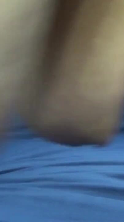 Shaking My Big Hanging Boobs at Home (AnnaBUST)