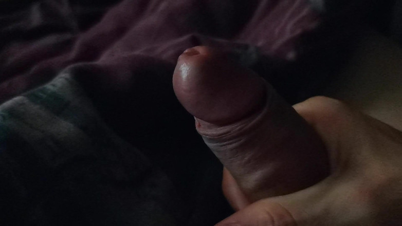 SEXY_GUYBEST: Něžná žhavá masturbace u nočního krbu