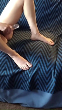 Tachinându-mi pizda cu vibratorul Meu violet (260510g)