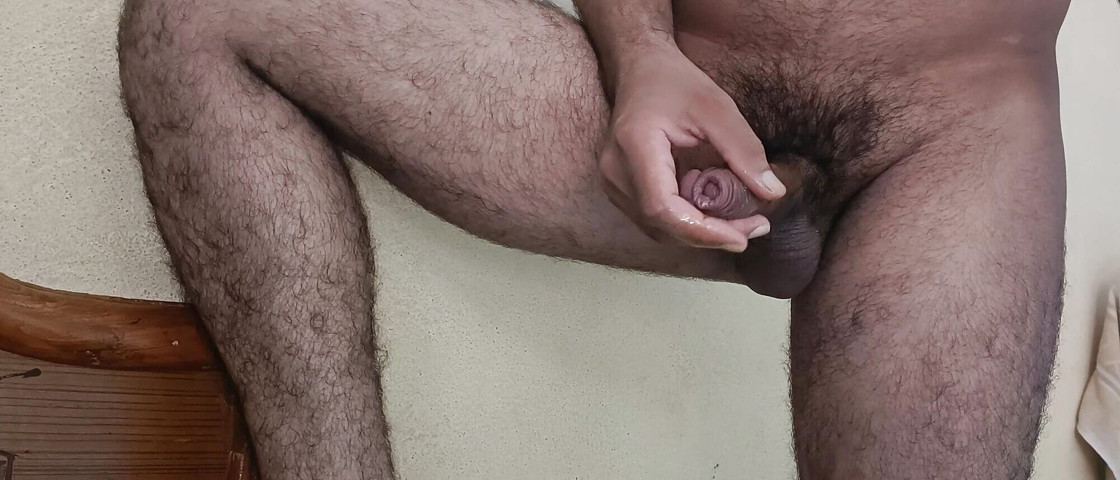 Being Completely Naked, I Rubbed Oil on My Penis (LoveD Sunshine) Being Completely Naked, I Rubbed Oil on My Penis (LoveD Sunshine)