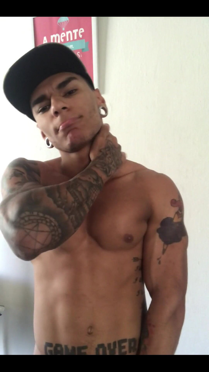Exxtevao: Homosexual peste musculi