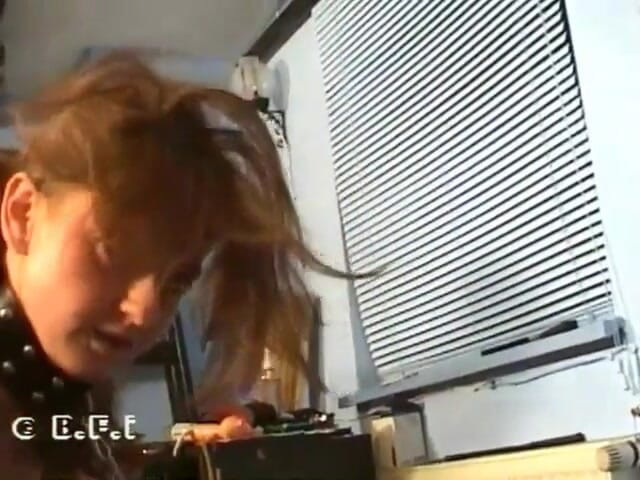 Hardcore slave sex: 我的新奴隶