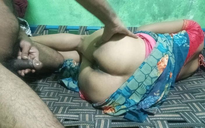 Pooja Sexy: El coño de Bhabhi follado en la cama