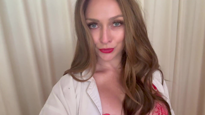 BoobznBonerz: Sprostě mluvící nadržená hospodyňka JOI W kundička zblízka