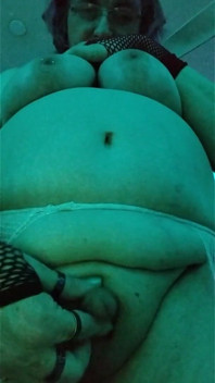 Blauer freitag nach dem urlaub anal-striptease pOV