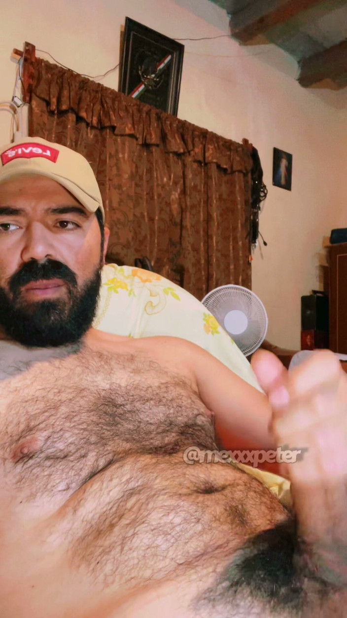 mexxxpeter: My Cock Needs Someone to Come and Play with It!
