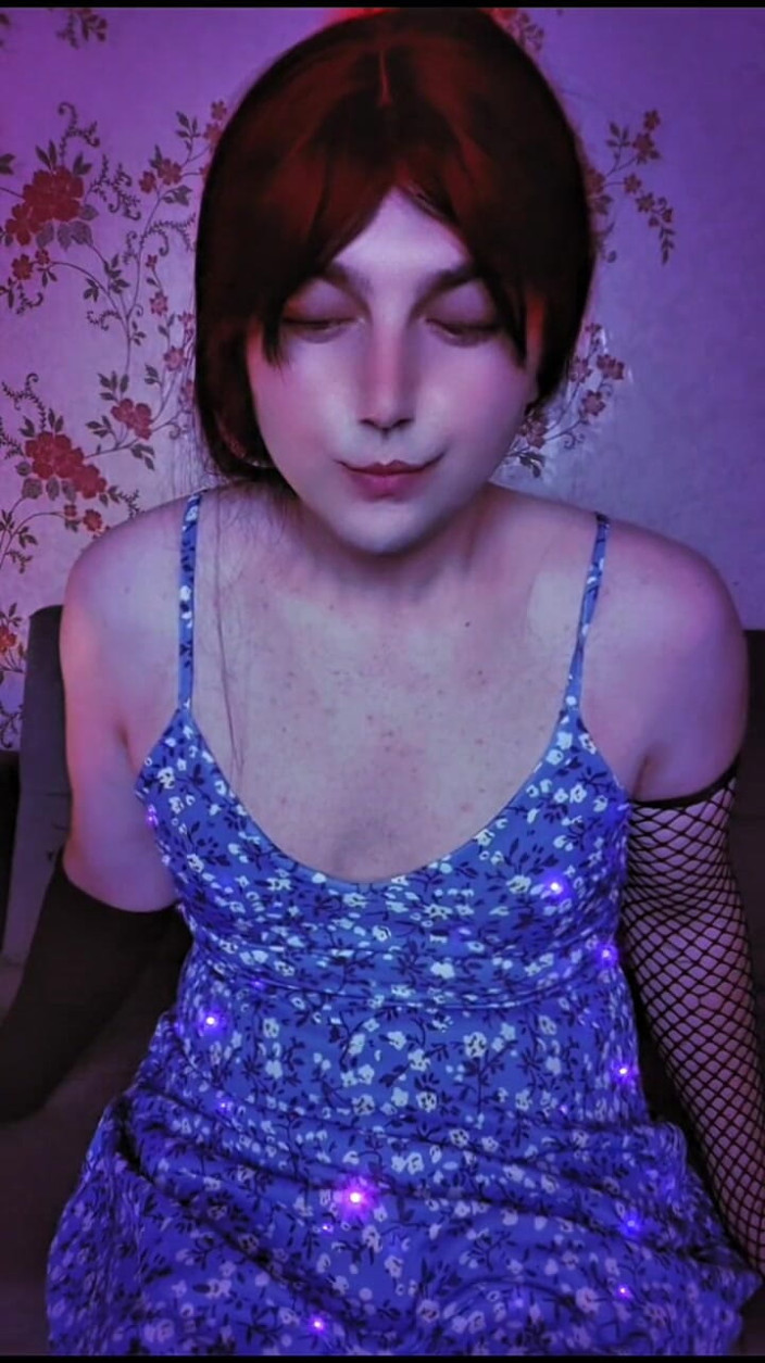 Kitty_Cross: 내 내면의 디바를 해방하는 포즈를 취!