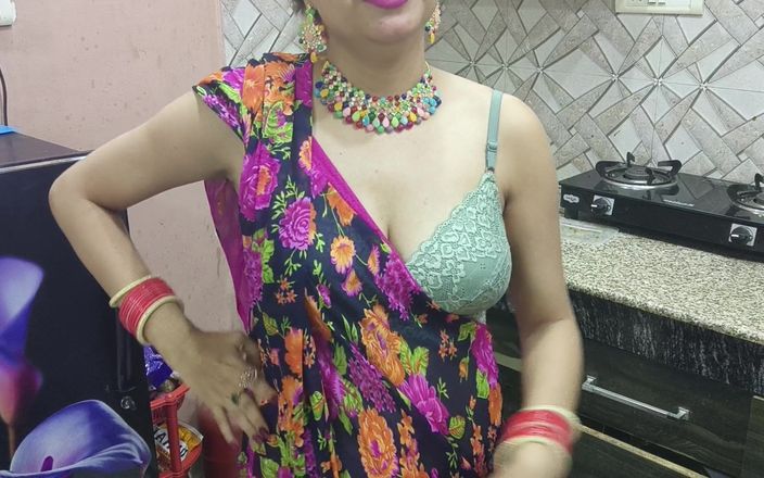 Saara Bhabhi: Desi indisk bhabhi fusk med man och knullar från svåger...