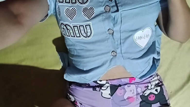 Yulieth Gomez: Uso di nuovo il mio giocattolo preferito!!