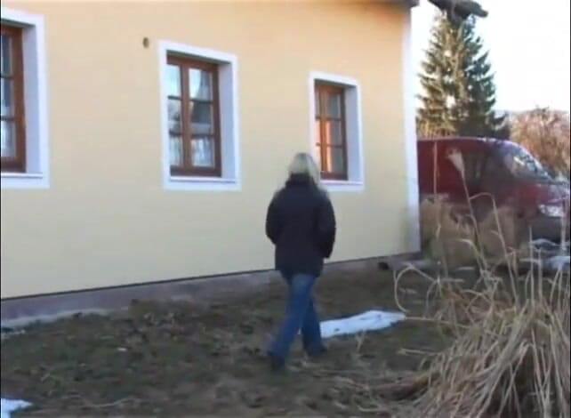 Femdom Austria: Slut pisses next to a house