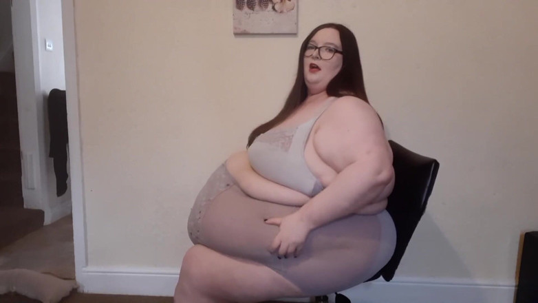 SSBBWLadyBrads: Awek dewi SSBW vs kerusi pejabat - sembang gemuk