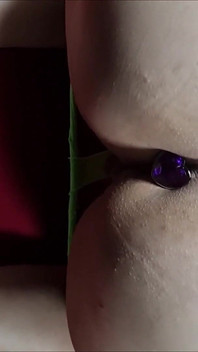 Я люблю грати з анальною пробкою