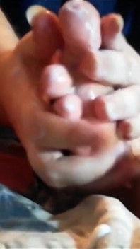 Secret Special Footfetish Video for Feet People! Feet in Cream!