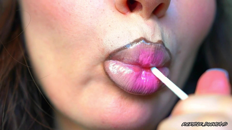 Rarible Diamond: Pecundang yang menyedihkan, berkedut semasa saya menghisap lolipop kecil saya