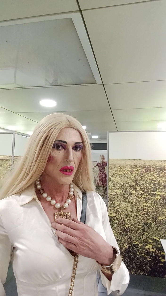 Tatiana Zorrita: Блондинка