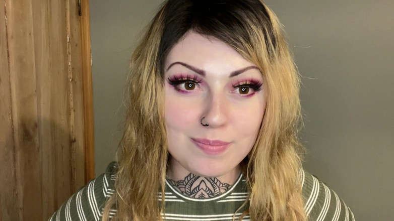 Miss Valentina: Submisivní aplikace