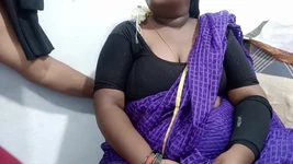 सौतेला बेटा अपने प्रेमी को तोड़ता है, फिर सौतेली मम्मी अद्भुत हॉट सेक्स के साथ हॉट बातचीत को आश्वस्त और बहकाती है