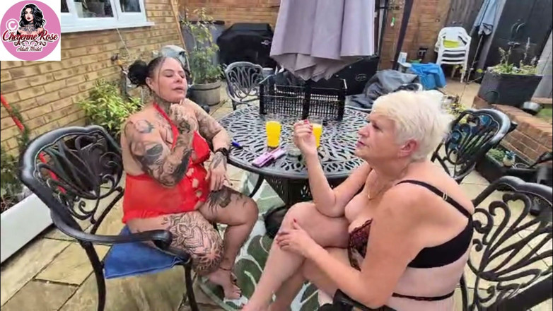 Cheyenne Rose 80: Smoking with Joolz