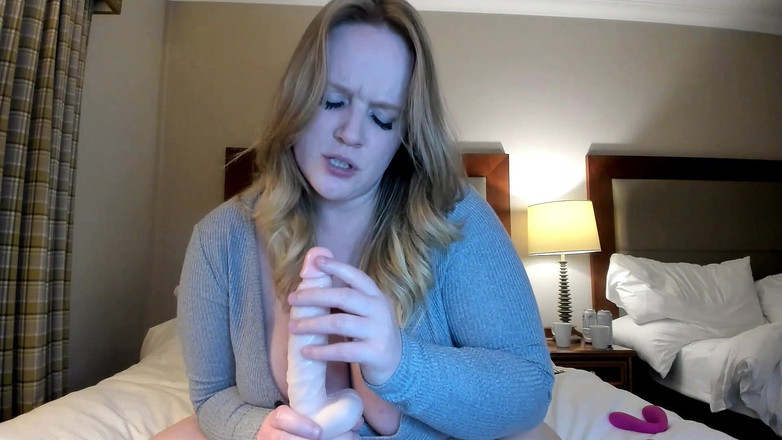 Julie Bliss: Julie Bliss - Instructions de branlette - coaching masturbatoire