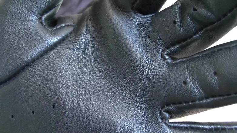 Lady Victoria Valente: Black Leather Gloves-the Scent of Leather Turns You on so...