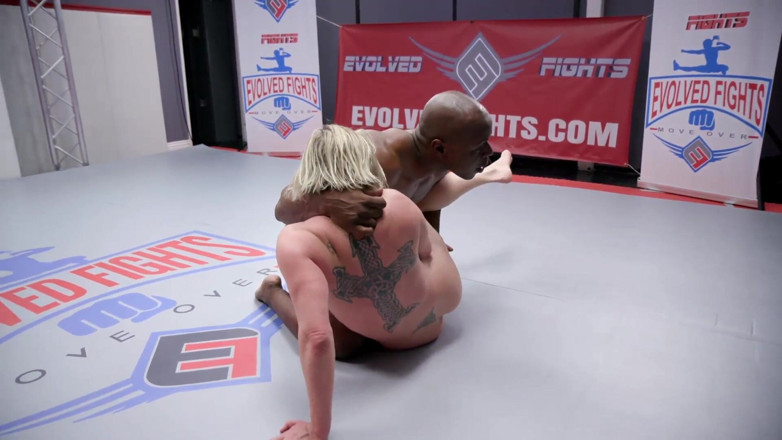 Evolved Fights: Dee Williams vs will karo karışık güreş