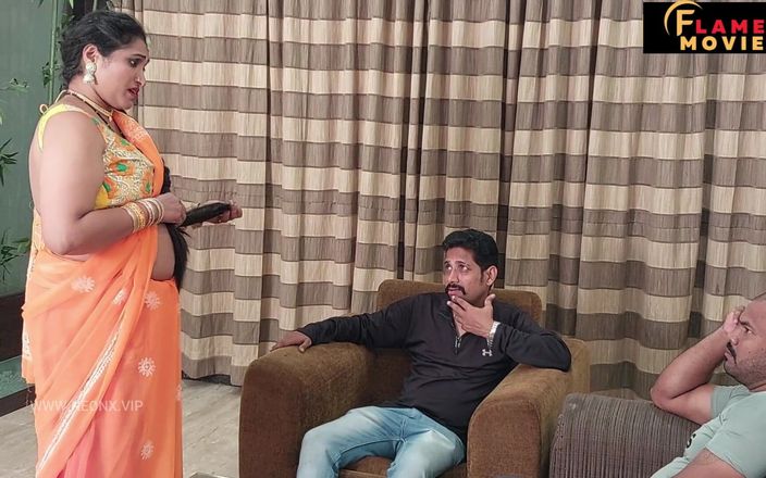 Flame Movies: Desi beauty miLF bhabhi Desi sesso con il cliente
