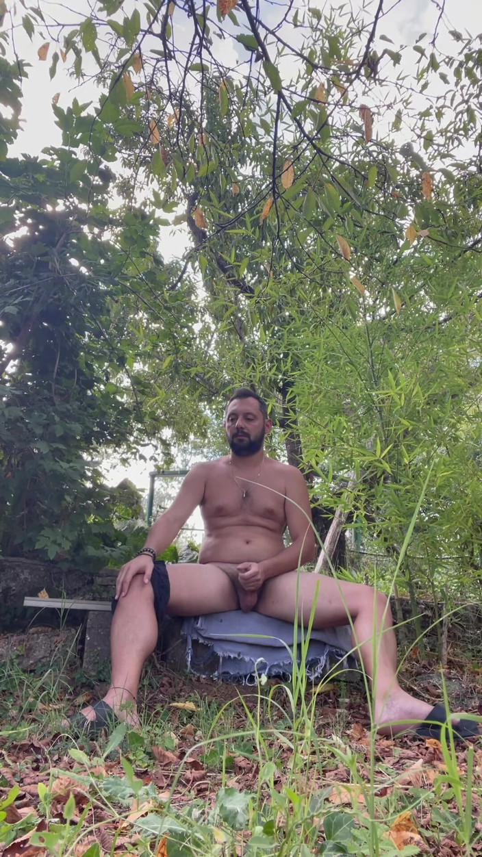 Jack_Curved: Chłopiec w lesie