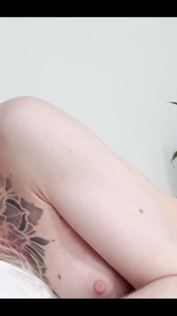 Who`s Wanna Cuddle Naked?