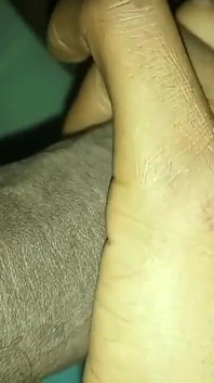 Saya Suka Mengisap Penis Pacar Saya Secara Penuh.