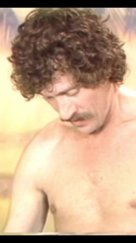 John Holmes lwn Ilona Staller