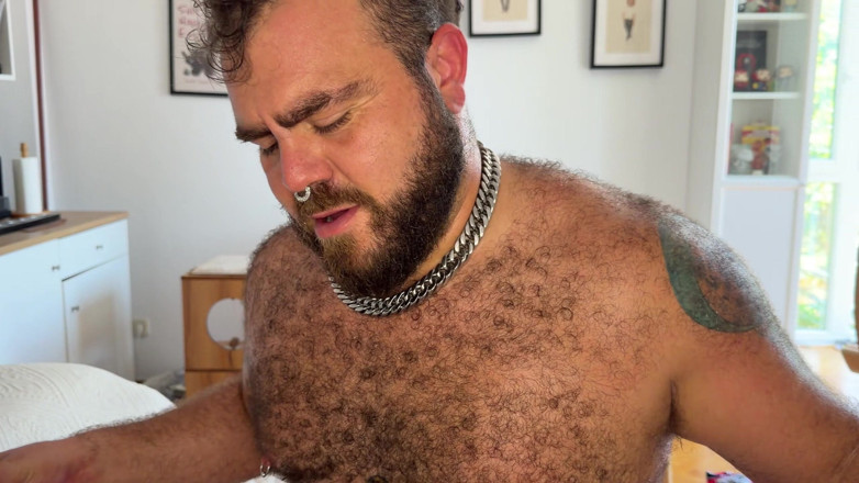 ScruffyStocky: Prone Bone Ass Eating Bear Top Splits Cub Raw Bareback...