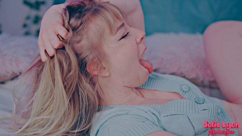 Jolie Lyon: My Stepdaughter's Bully Bullies Me Too