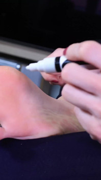 Mengusik kaki smelly dengan dewi Kasin
