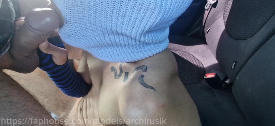 ArchiRusik: An 18-year-old Passing Teenager Sucked All the Cum Out of His...
