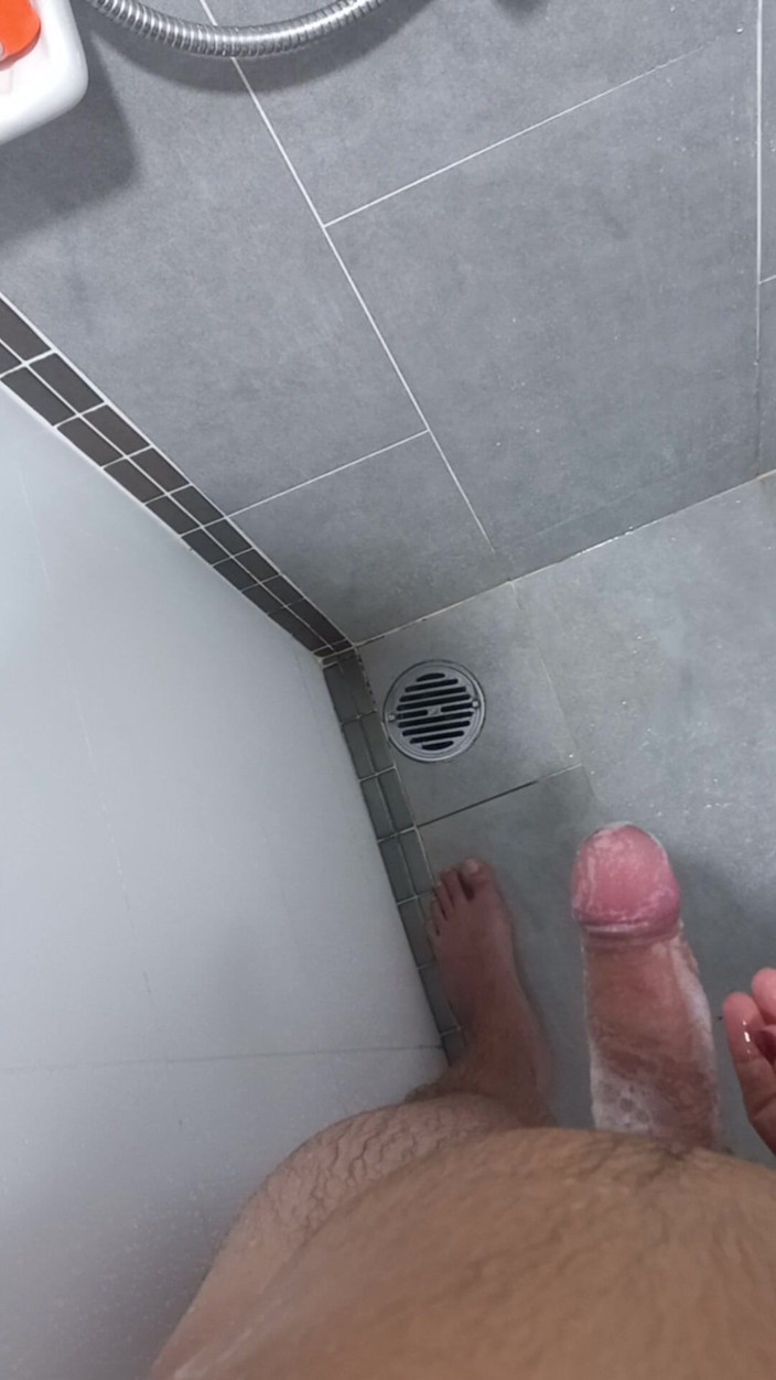 Handjob Passion: Smyslné Červené Nehty Mýdlová Sprcha Honění - Pomalé Mytí, Oplachování a Stříkání...