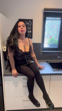 Maitresse Clara: JOI, наслаждайся в носке