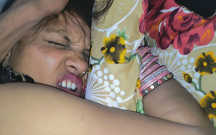 Happyhome: Desi indische bhabhi hardcore doggystyle sex mit riesigem arsch und...