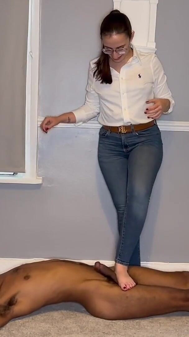 SquishySax: Miss Lith - Ballbusting the Pervert (hd 1080p Mp4)
