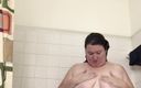 Kandy kisses 4 bbc: En kort glimt av hur jag blir frisk i duschen