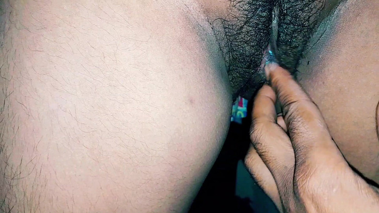 xxxking: Chị dâu đã làm dịu cơn khát tình dục của mình...