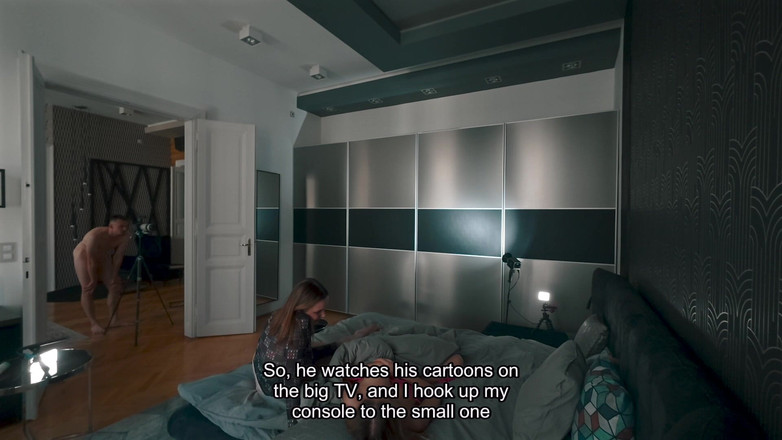 KissCat: S5e4 Bts, partie 1 : belle-mère et Fanta Sie taillent une pipe...