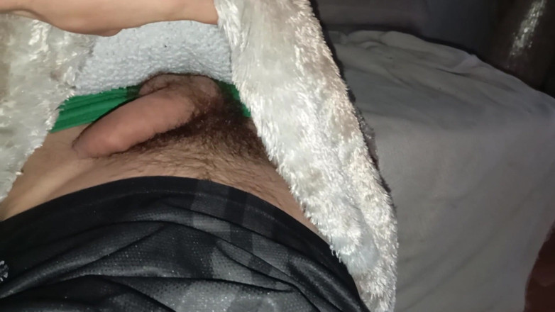 Elvissc: Spectacular Playful Cumshot of Esta Bonita Huge Cock Recorded with...