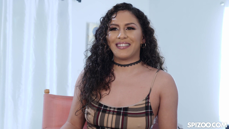 Spizoo: Erstaunliches fick-interview mit latina petite Liv Revamped - Spizoo 4k