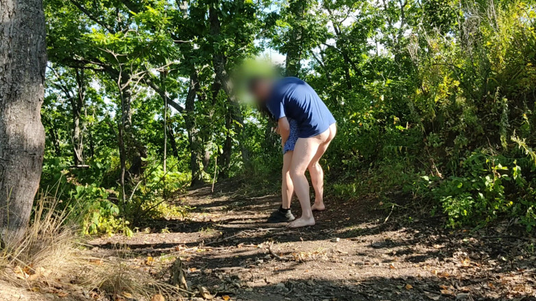 MissPopa: Hiburan seksual di hutan