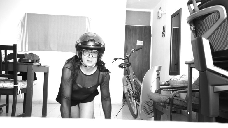 Voyager: Crossdresser Ready on Bike